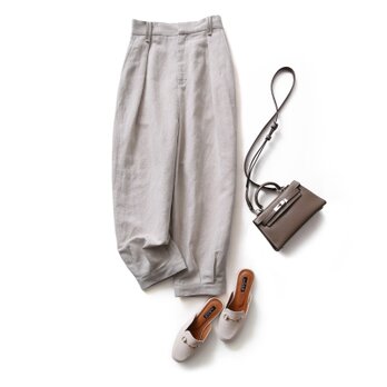 きれいに穿けるフロントタックパンツ　リネン100％　裾絞りハイウェストパンツ　200805-1の画像