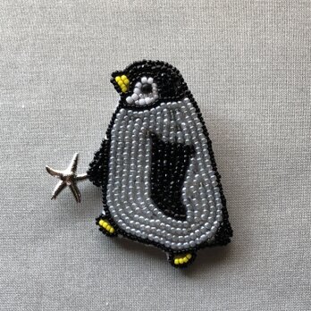 ペンギンのブローチの画像