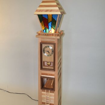 街を照らす時計塔Ⅱ　時計台　振り子時計　ランプの画像