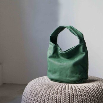 吸い付くようなタッチ感⁂軽く柔らかい袋タイプ・ＬＵＡ(ＬＡ003)＃green⁂の画像