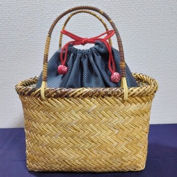 籐の籠  A23
