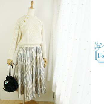 幾何学キャンバス　フレアースカート