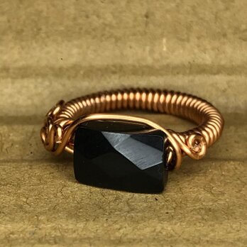 【ディープスモーキークォーツとアーティスティックワイヤーで手巻きしたリング】7号