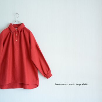 リネン100％　赤のドロップシャツ　ブラウス　プルオーバー　秋シャツの画像