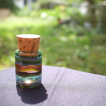 硬質ガラス　小瓶　ボーダー1の画像