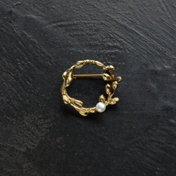 Wreath / brooch M - Pearlの画像