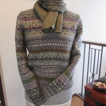 シックな秋色　Vネック編み込みセーターの画像