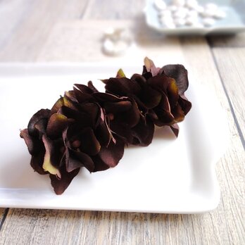バレッタ ■ 紫陽花の花びら ■ チョコレートブラウンの画像