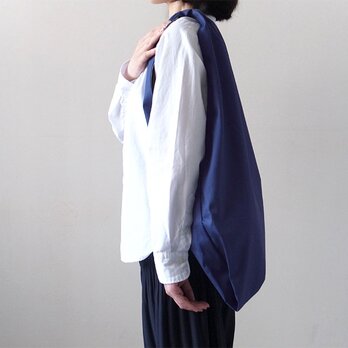 Bicolor Cloth Bag （ブルー）：カレン クオイルの画像
