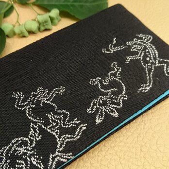 絹織物西陣織名刺・カード入れ 鳥獣戯画　黒地白　中地ブルーの画像