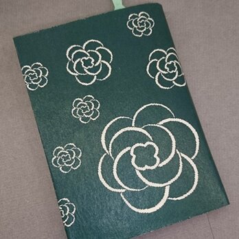 栞付き・和紙ブックカバー(文庫本サイズ)緑地に花の画像