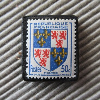 フランス　紋章切手ブローチ6640の画像