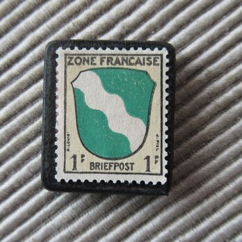 フランス　紋章切手ブローチ6642の画像