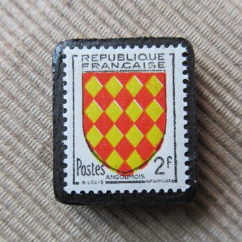 ★フランス　紋章切手ブローチ6661の画像