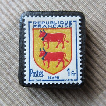 フランス　紋章切手ブローチ6665の画像