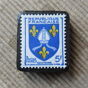 フランス　紋章切手ブローチ6671の画像