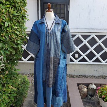 着物リメイク　古布　手作り　BORO 襤褸　藍の濃淡、縞　ビッグ　ワンピースの画像