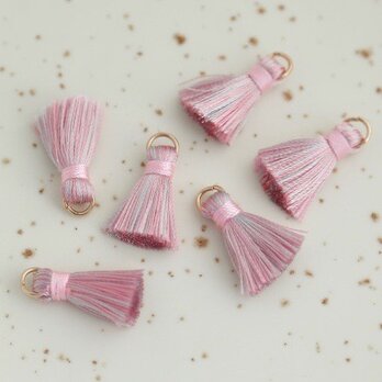 【2個入】小さなタッセル　フリンジ　パーツ　かわいい　穂　シルク糸　ピンク　K016Pの画像