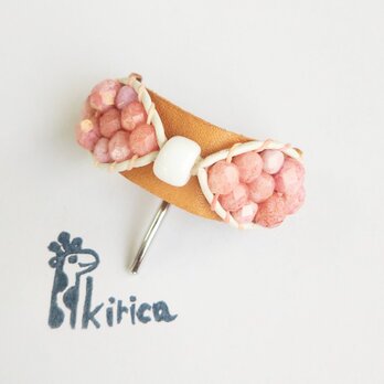 革テープとピンクのリボンのポニークリップ (#822)