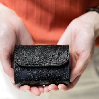 極小財布 オール 栃木レザー ペイズリー型押し コンパクト ウォレット PABLO ブラック ミニ財布 三つ折り 本革の画像