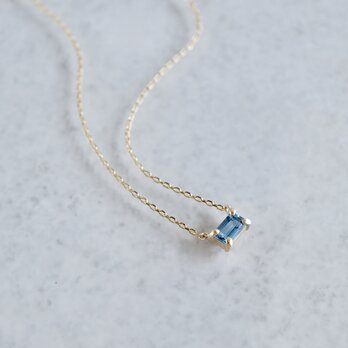 Aquamarine octagon necklace [P086K10YG(AQ)]の画像