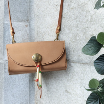 本革サドルレザーのショルダーコンチョ長財布【受注製作】