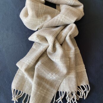 handwoven scarf (ecru) 亜麻色のウールの手織りマフラーの画像