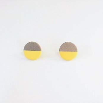 POINT　HALF pierce/earring 　Gray / Yellowの画像