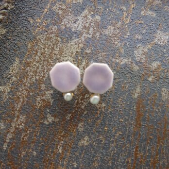 小さな八角 と小さな淡水パールの陶pierce／earring（ラベンダー）の画像