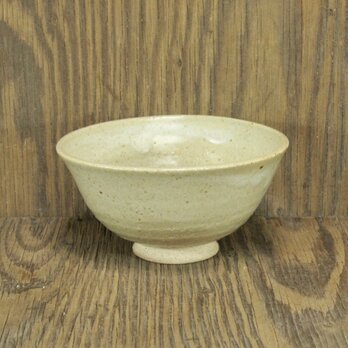 陶器ご飯茶碗（大）藁白釉変色【201005】の画像
