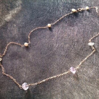 いろいろ天然石と淡水真珠のネックレス【14kgf】の画像