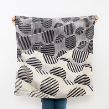 Dots Blackの画像
