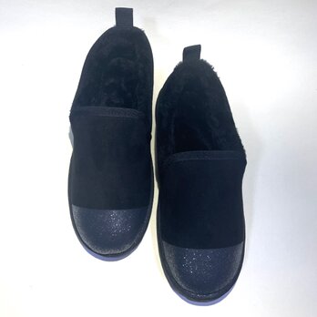 内側全面ボアであったか♪バイカラーボアスリッポン・ブーツ (ブラック × ブラックラメ) 23.5cm〜26.0cm