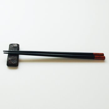 漆箸21.5cm・箸置きセット　金箔溜の画像