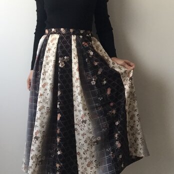 着物リメイクスカート 桜グラデーションの画像