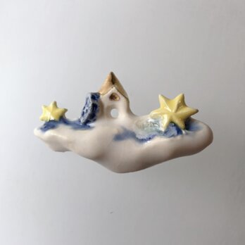 水車小屋の星雲遺跡［陶器ブローチ］の画像