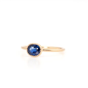 Bicolor sapphire ring / Oval milgrainの画像