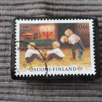 アップサイクル　クリスマス切手ブローチ6898