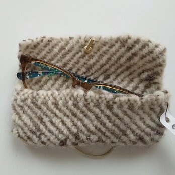 織りフェルト　ホームスパン　フワフワシックな眼鏡ケース　メガネ　手織り　草木染めの画像