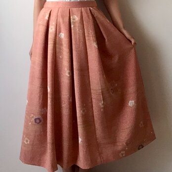 着物リメイクスカート サーモンオレンジ 梅の画像