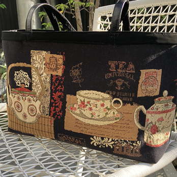ゴブラン織りバッグ-茶器柄の画像