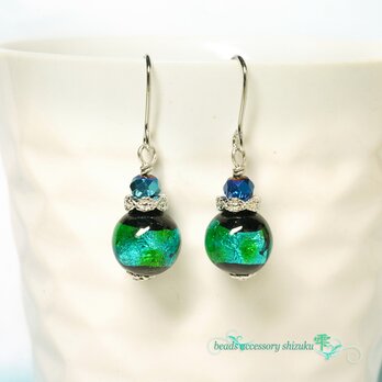 ホタル玉ピアス＊グリーン