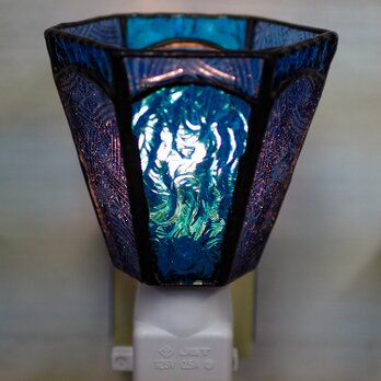 「おやすみランプ・ブルー系六面体」ステンドグラス青・照明・緑色・フットランプの画像