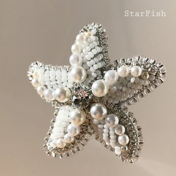 【Starfish】ヒトデ 海星 ビーズ刺繍 ブローチ(L17)の画像