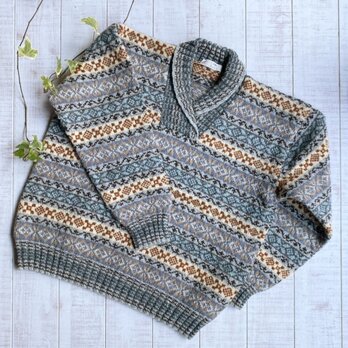 フェアアイル　縞模様襟付きセーター