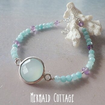 *sv925*Calm Sea Framed Chalcedony Braceletの画像