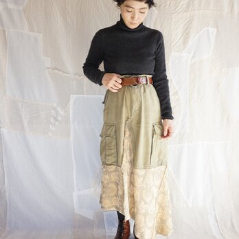 Jacquard asymmetry  remake skirtの画像