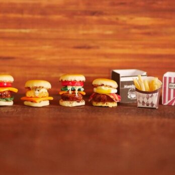 ぷっくり!ハンバーガーのミニチュアの画像
