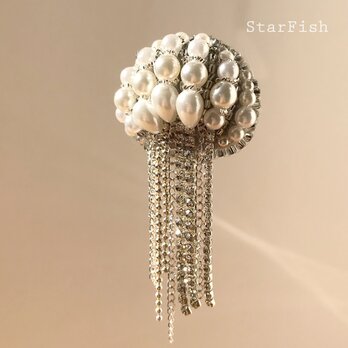 【Jellyfish】クラゲ 海月 ビーズ刺繍 ブローチ(L20)の画像