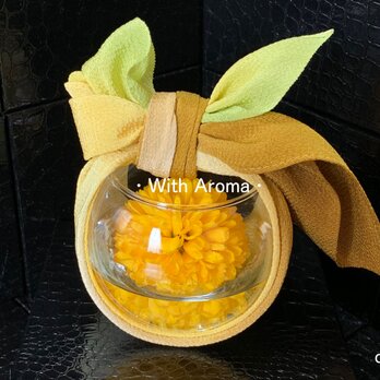 With Aroma シルクちりめんふろしき 45cm 1.8k 「黄金茶」ガラスの器は含まれておりません 化粧箱付き 名入れ可の画像